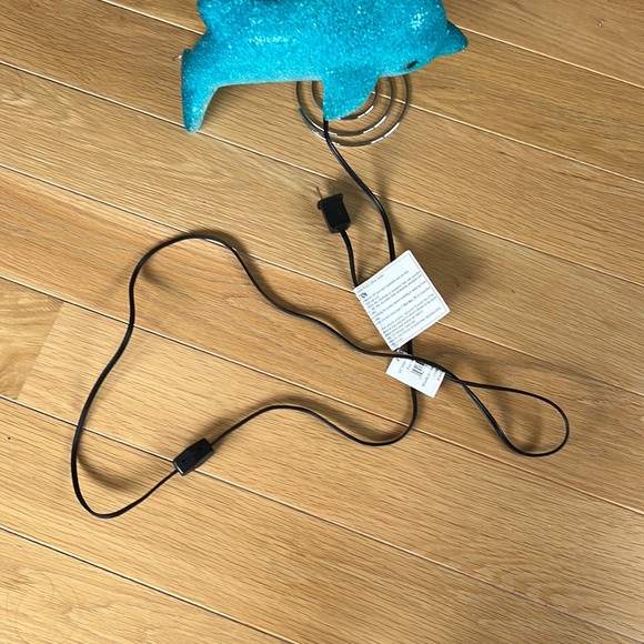 Dolphin lamp - Picture 3 of 8